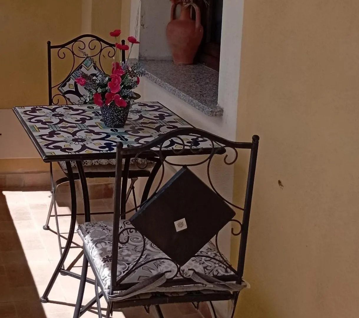 La Ghirielle Apartamento Pimentel 0*,